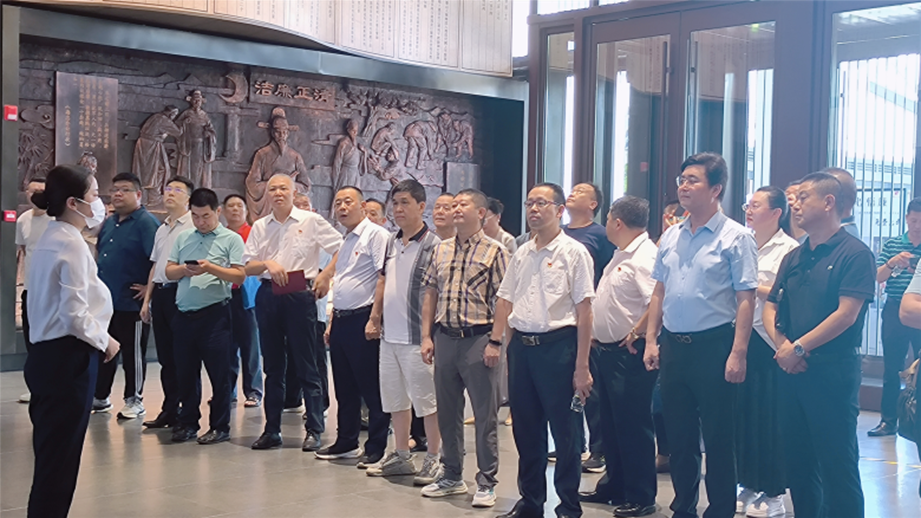 1759659790896375.png bc18e16ca6027e9f84bb20cad10ce890.png